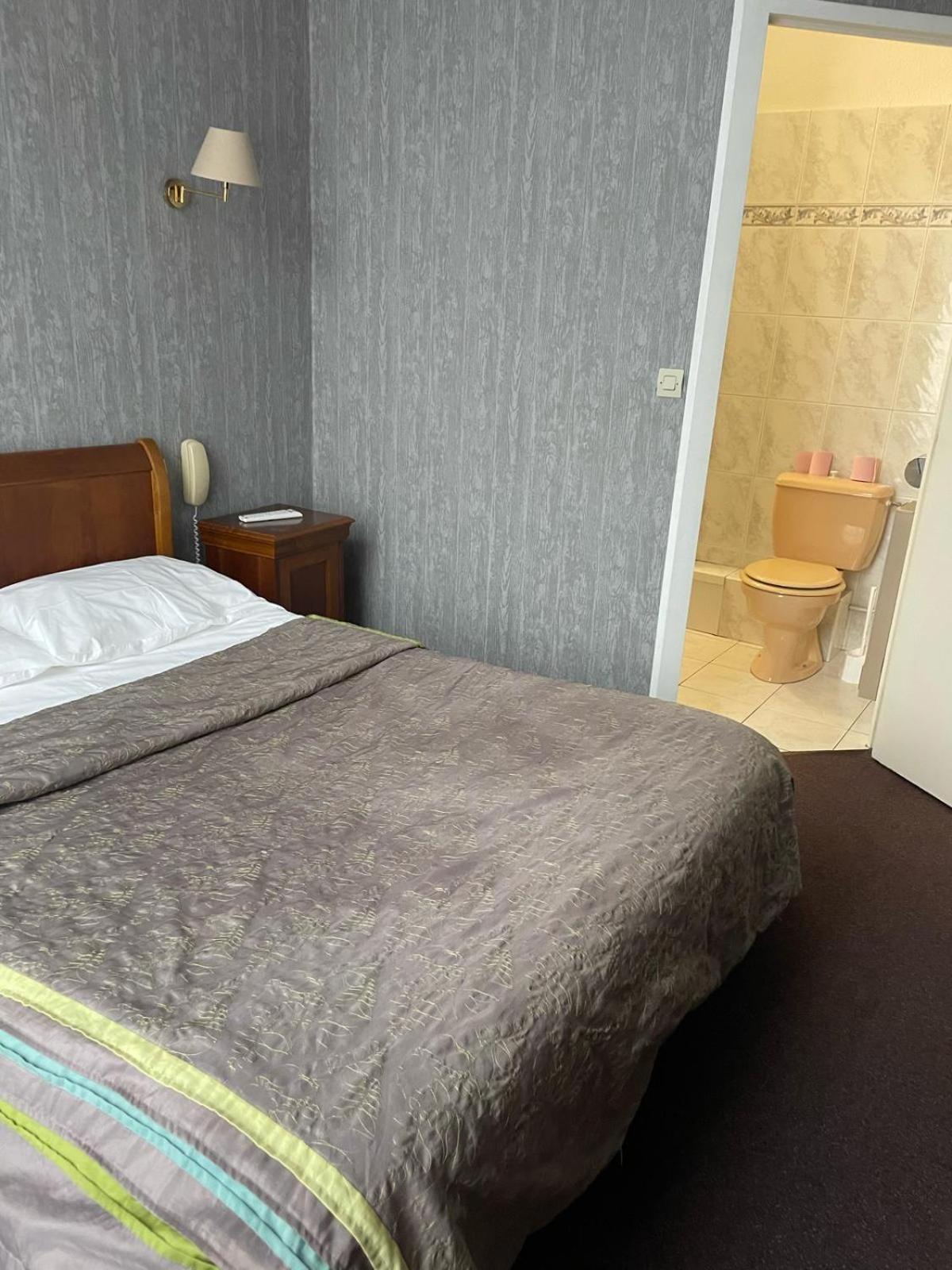 Hotel Le Beau Site Gien Zewnętrze zdjęcie