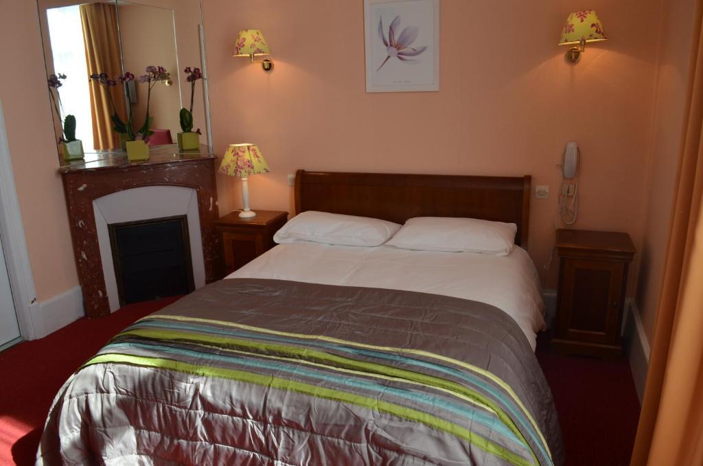 Hotel Le Beau Site Gien Pokój zdjęcie