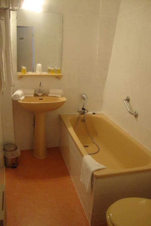 Hotel Le Beau Site Gien Pokój zdjęcie